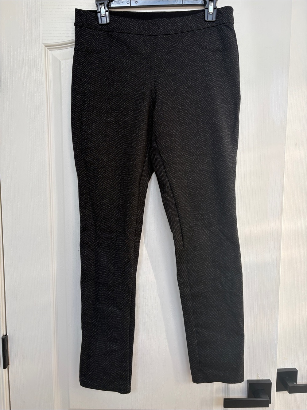 Max Studio Black Slim Ponte Leggings
